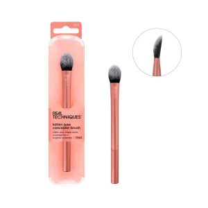 Real Technique Brightening Concealer Brush