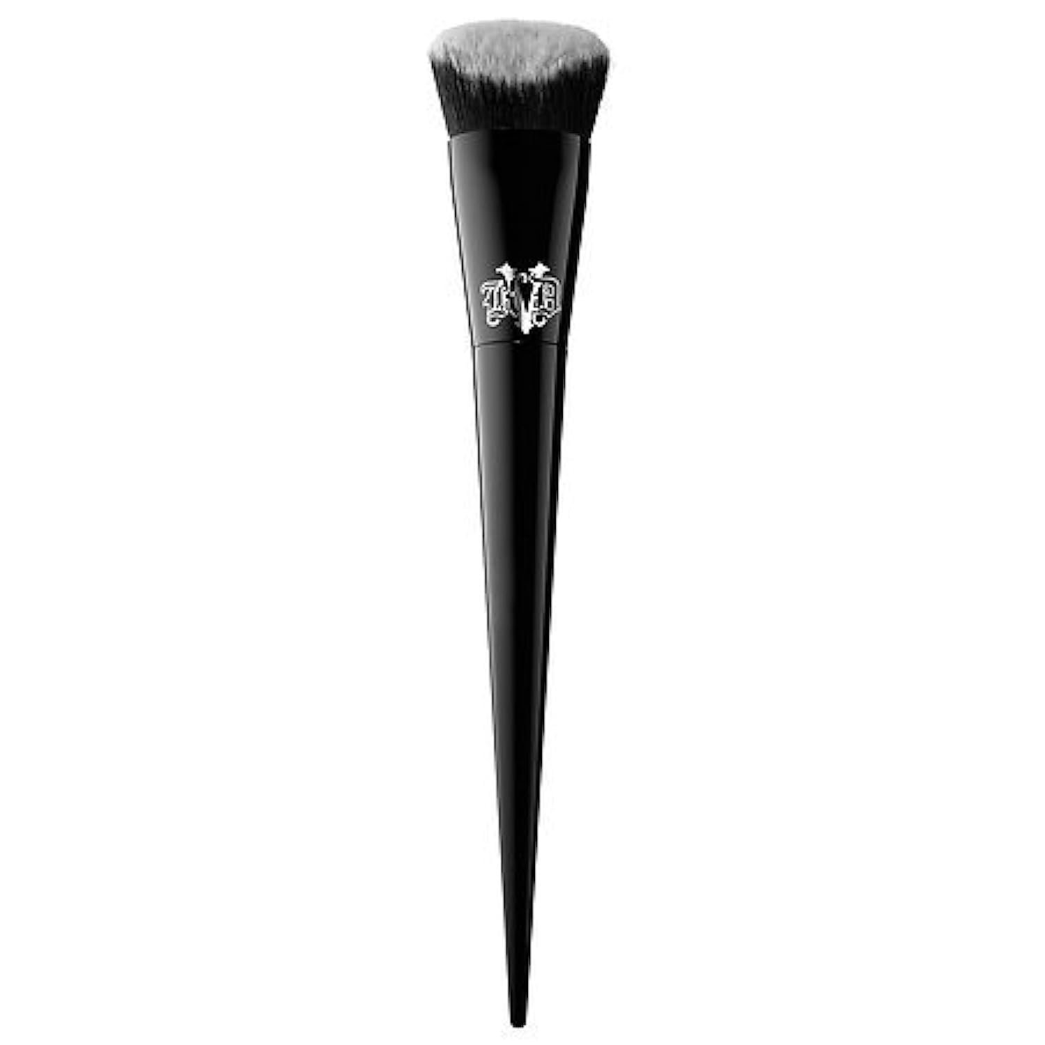 Kat Von D Lock It Edge Foundation Brush