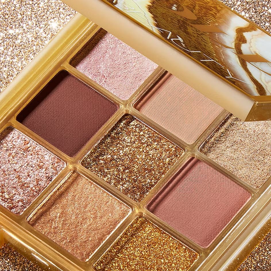 Huda Beauty Obsessions Eyeshadow Palette- Gold - Image 4