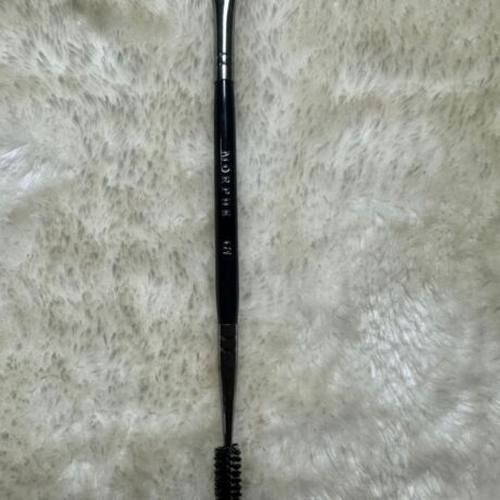 Morphe Angled Brow Spoolie Brush- E29