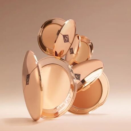 Charlotte Tillbury Airbrush Flawless Finish Complexion Perfecting