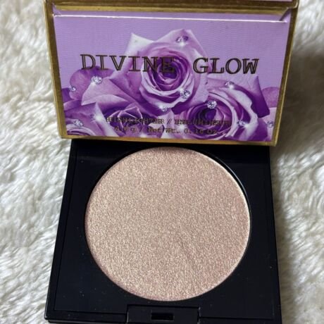 Pat Mcgrath Labs Divine Glow Highlighter