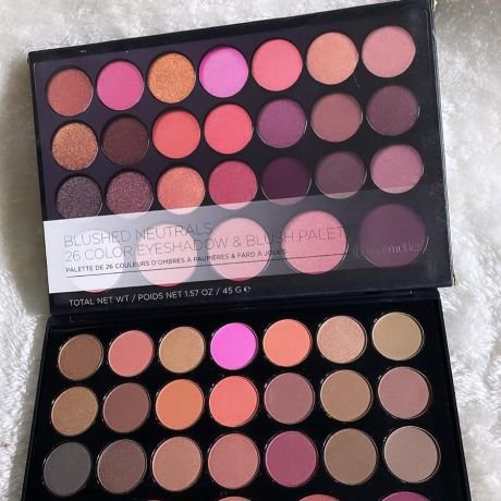 BH Cosmetics Blushed Neutrals 26 Colour Eyeshadow & Blush Palette